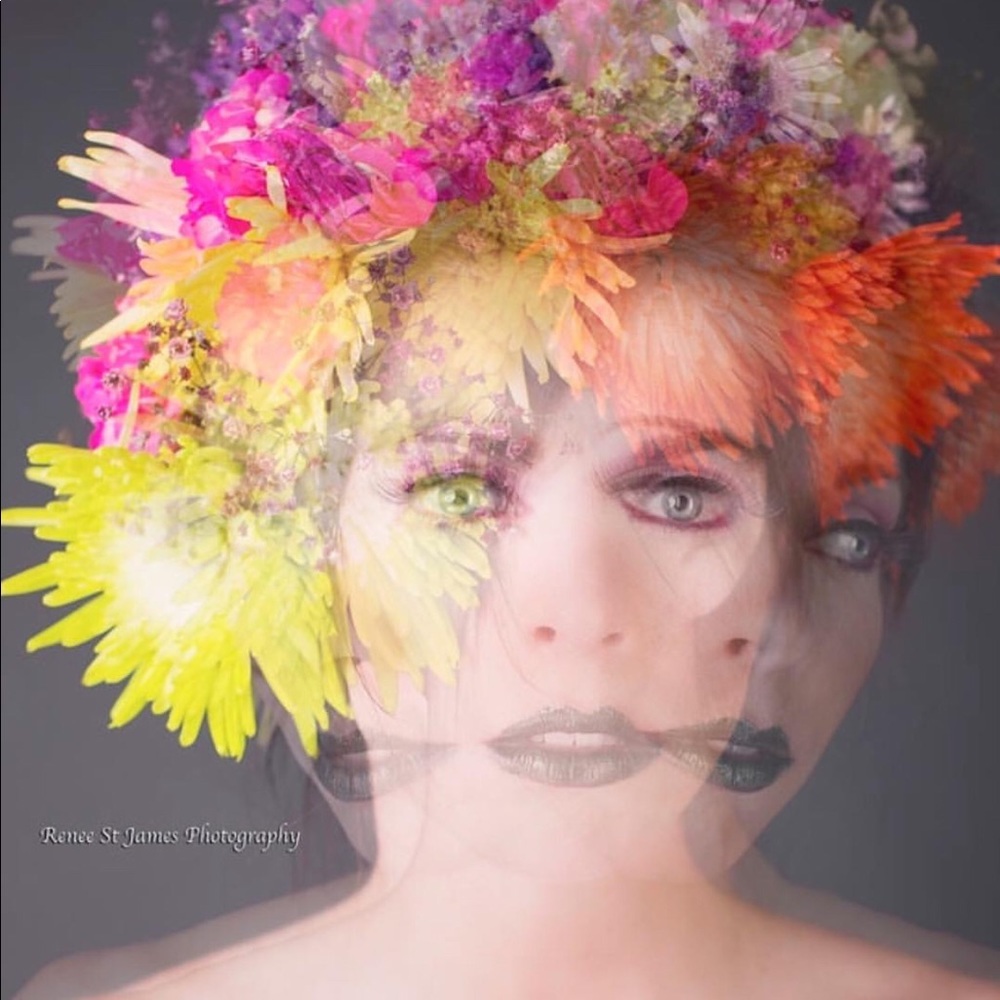 Meet your Posher, Laure